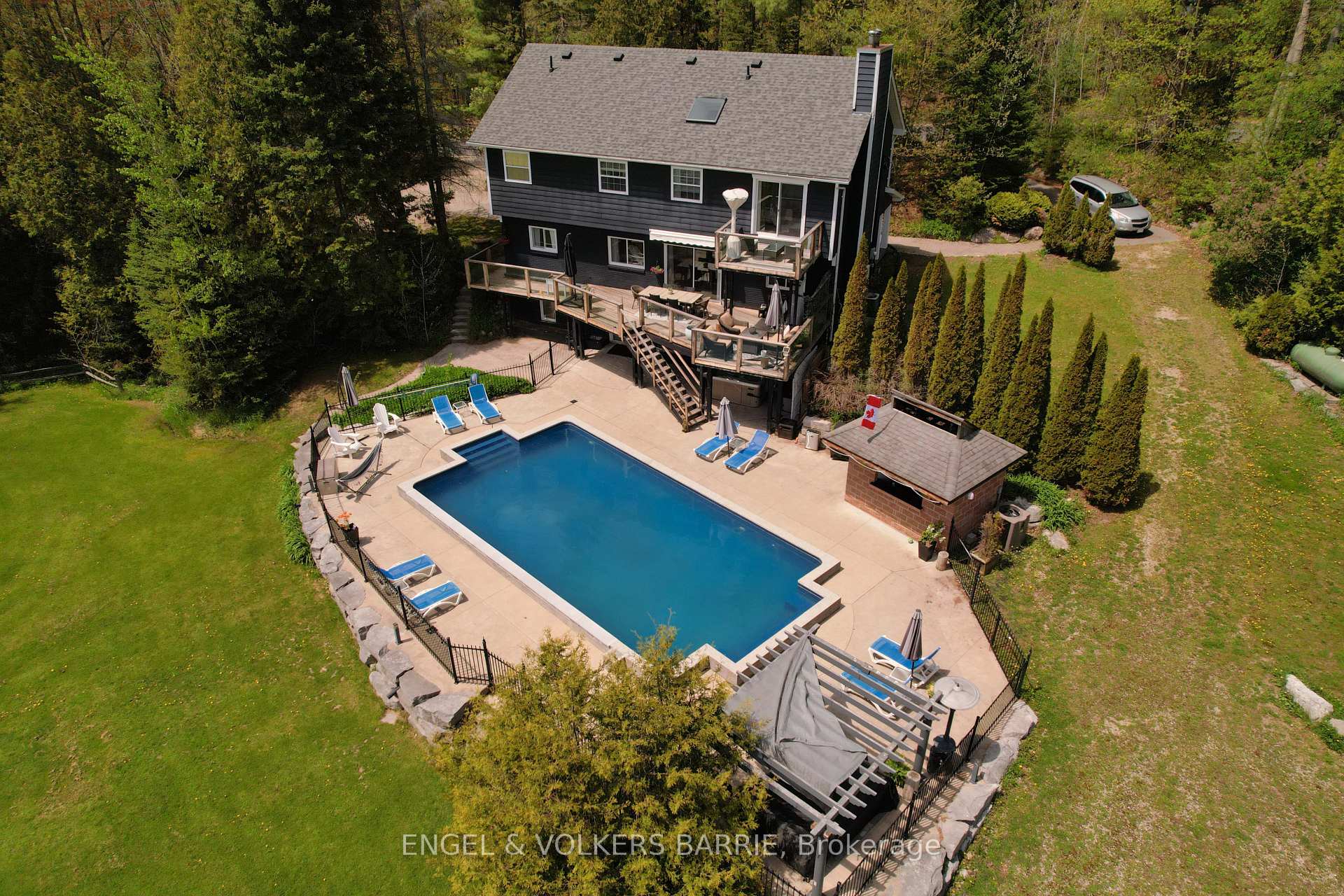 1441 Hendrie Road
