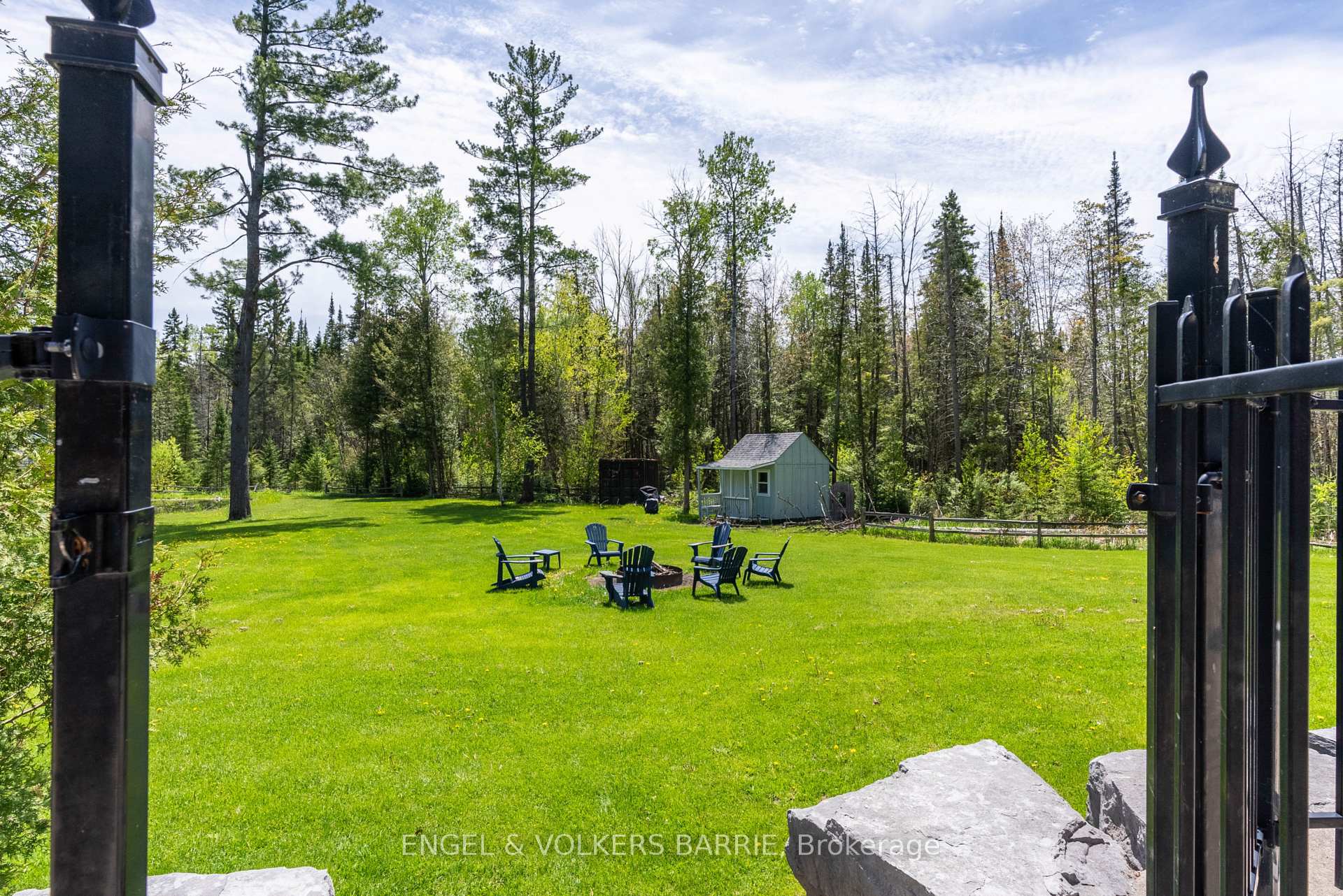 1441 Hendrie Road