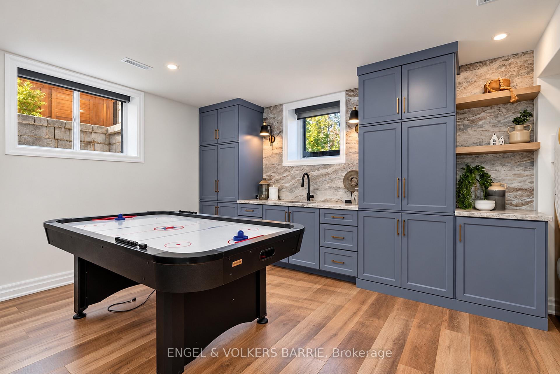 4 Walter James Parkway