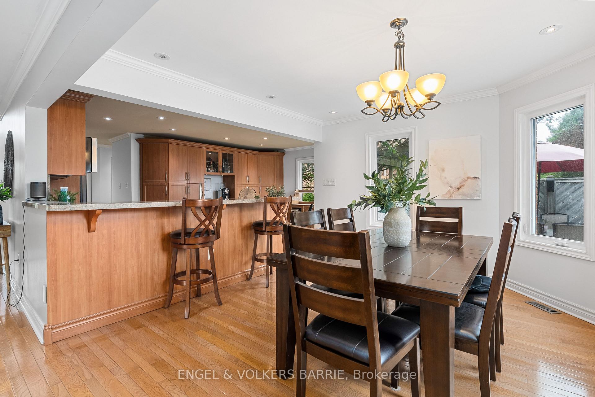 19 Grand Forest Drive