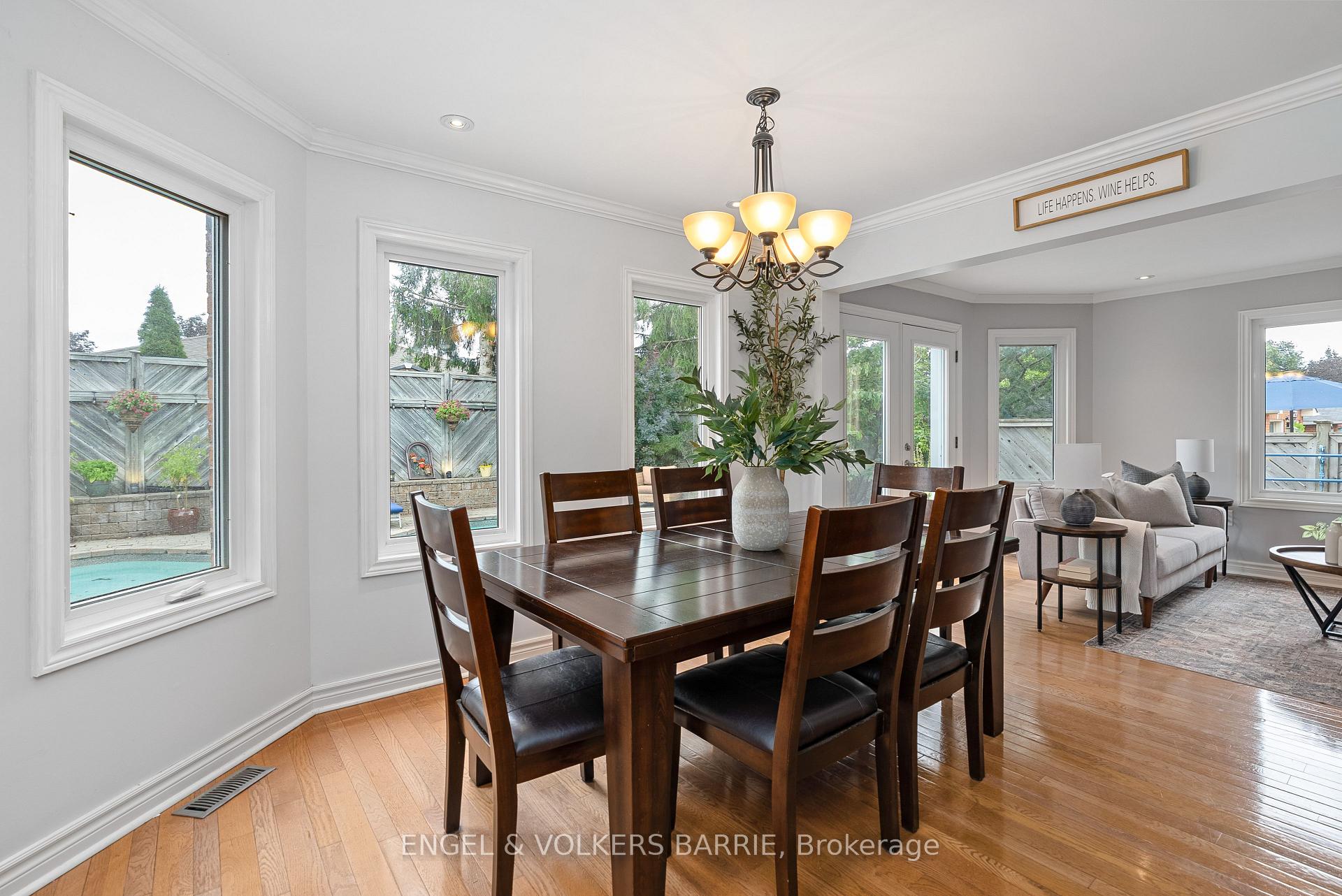 19 Grand Forest Drive