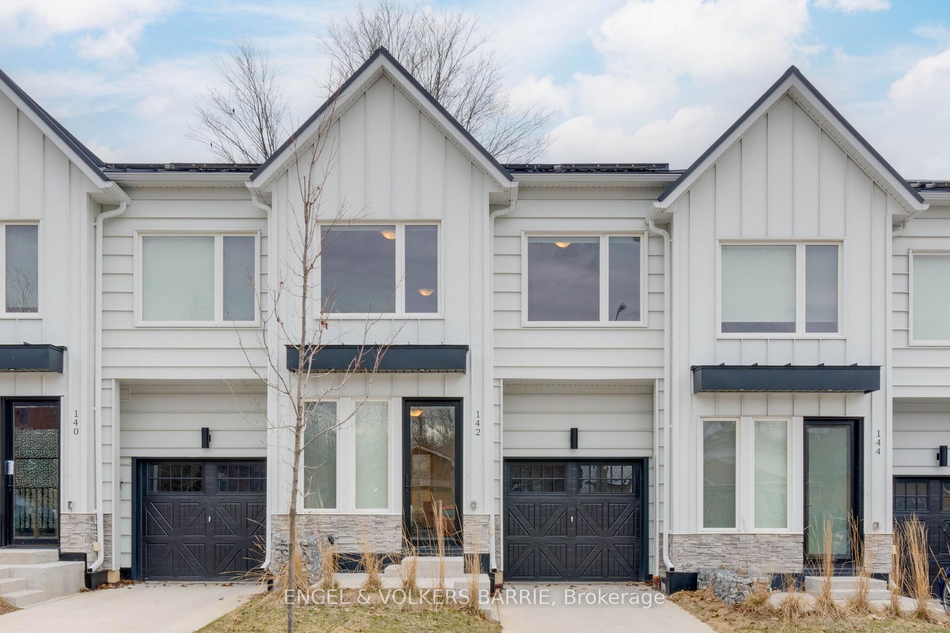 142 Athabaska Road Barrie On Ca L4n 8e5 S14120564