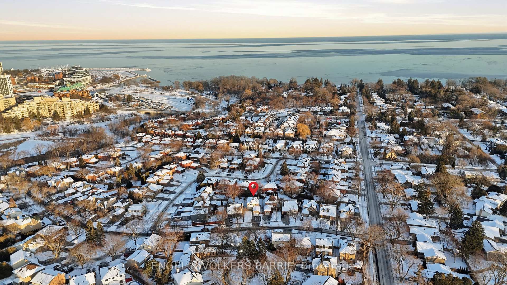 3056 Silverthorn Drive, Oakville, ON L6L 5N7