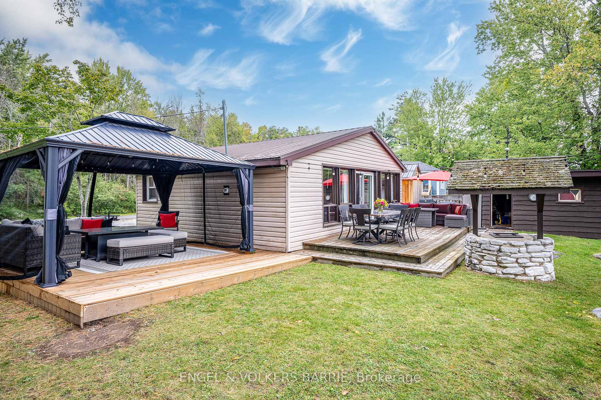 1123 Severn River Road