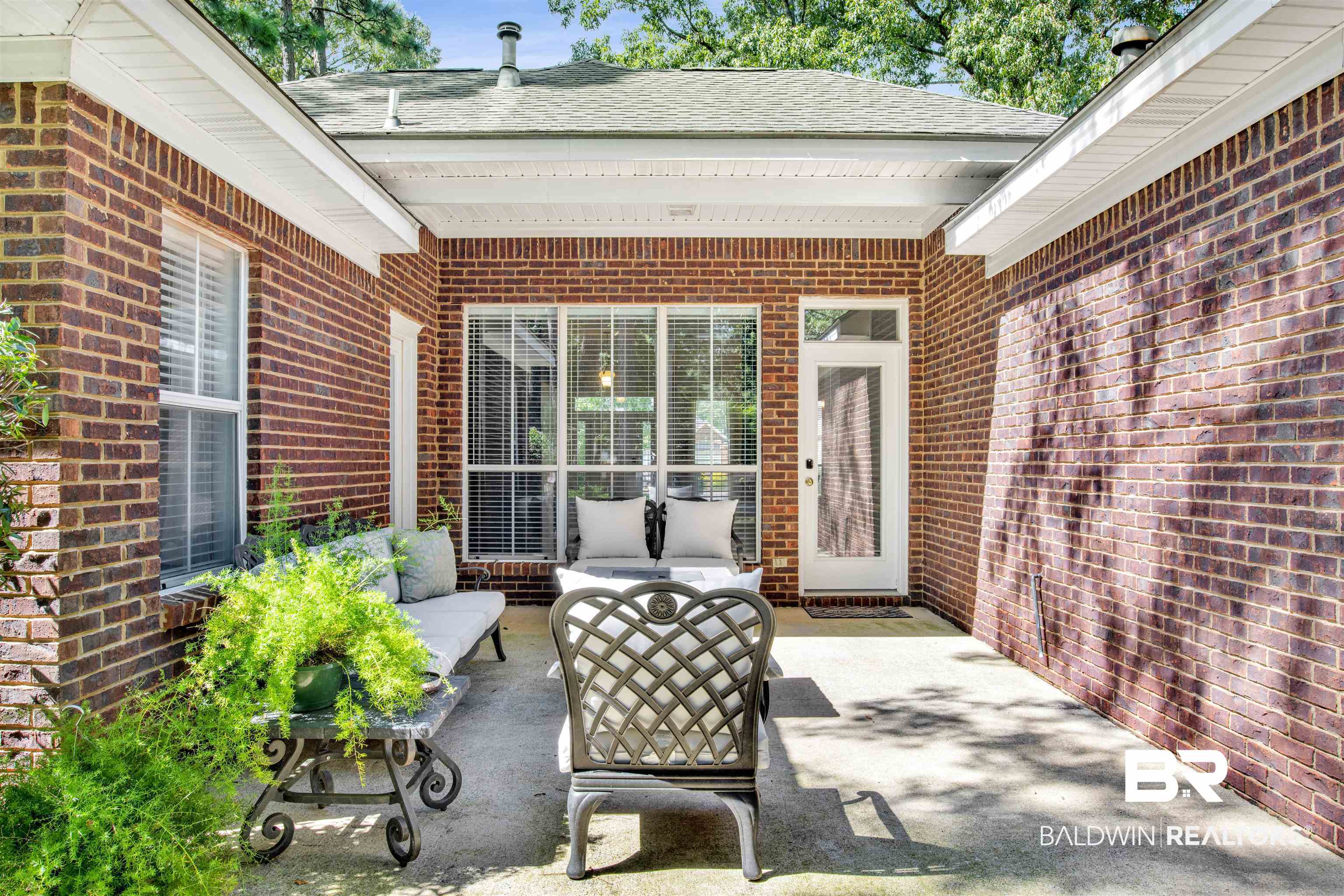 9426 Aspen Circle