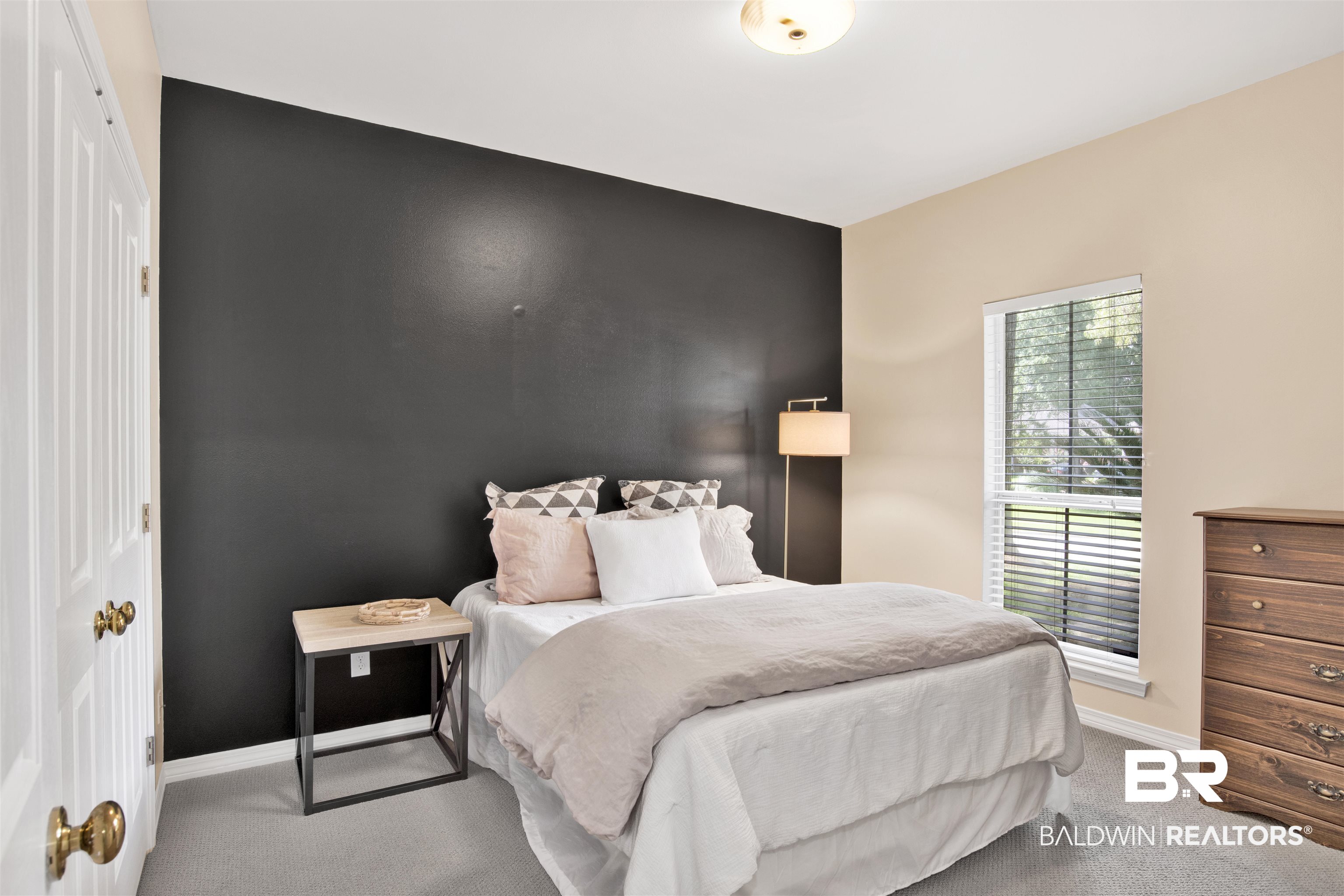 9426 Aspen Circle