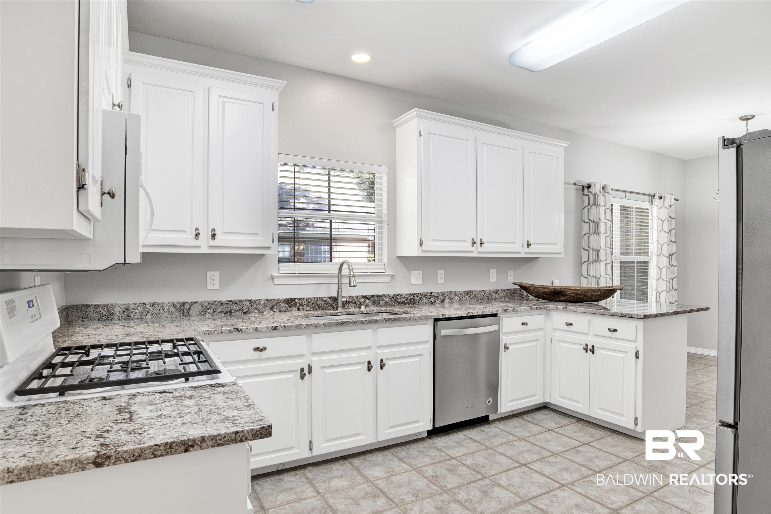 9426 Aspen Circle