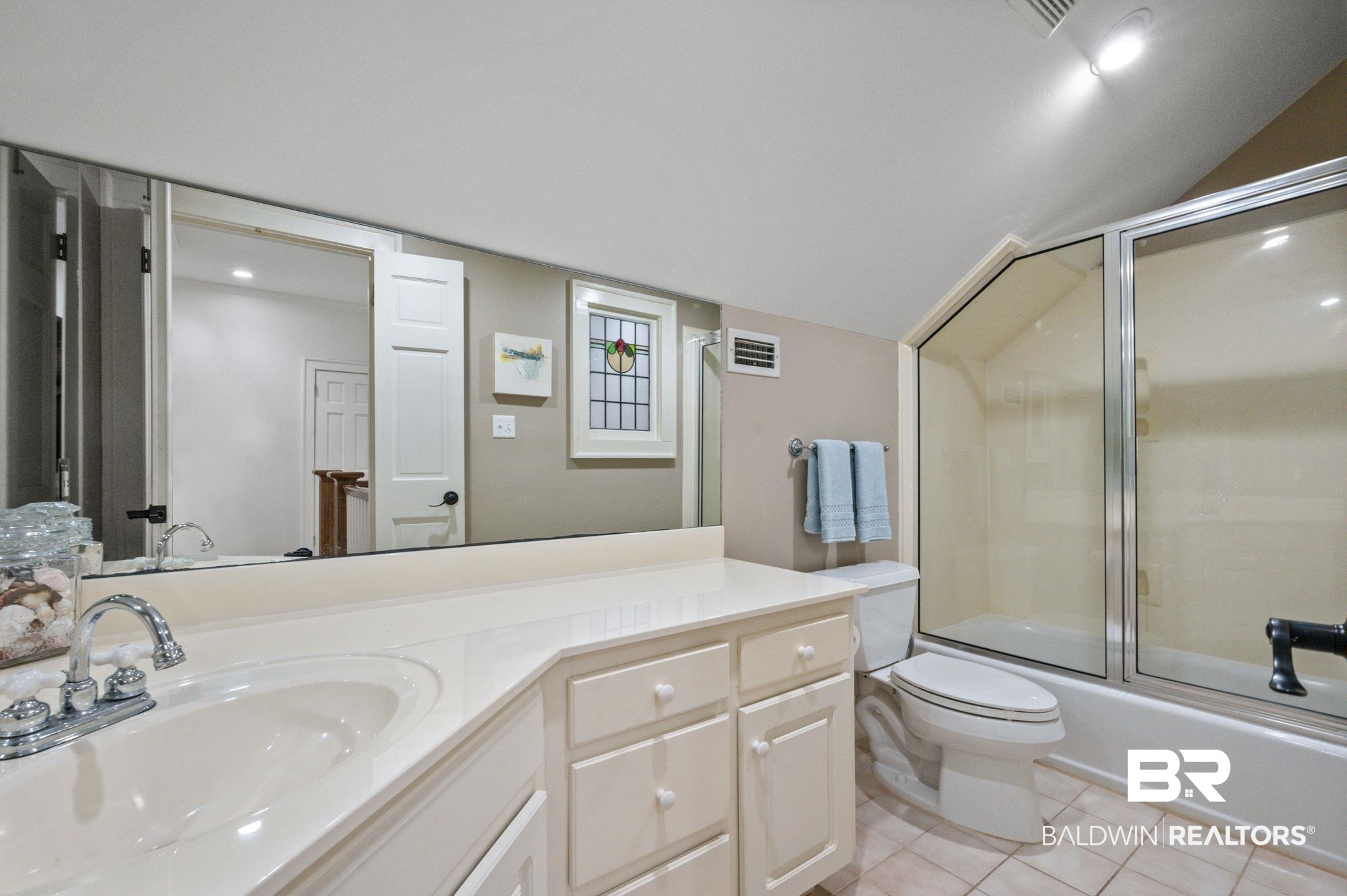 127 Weatherford Court