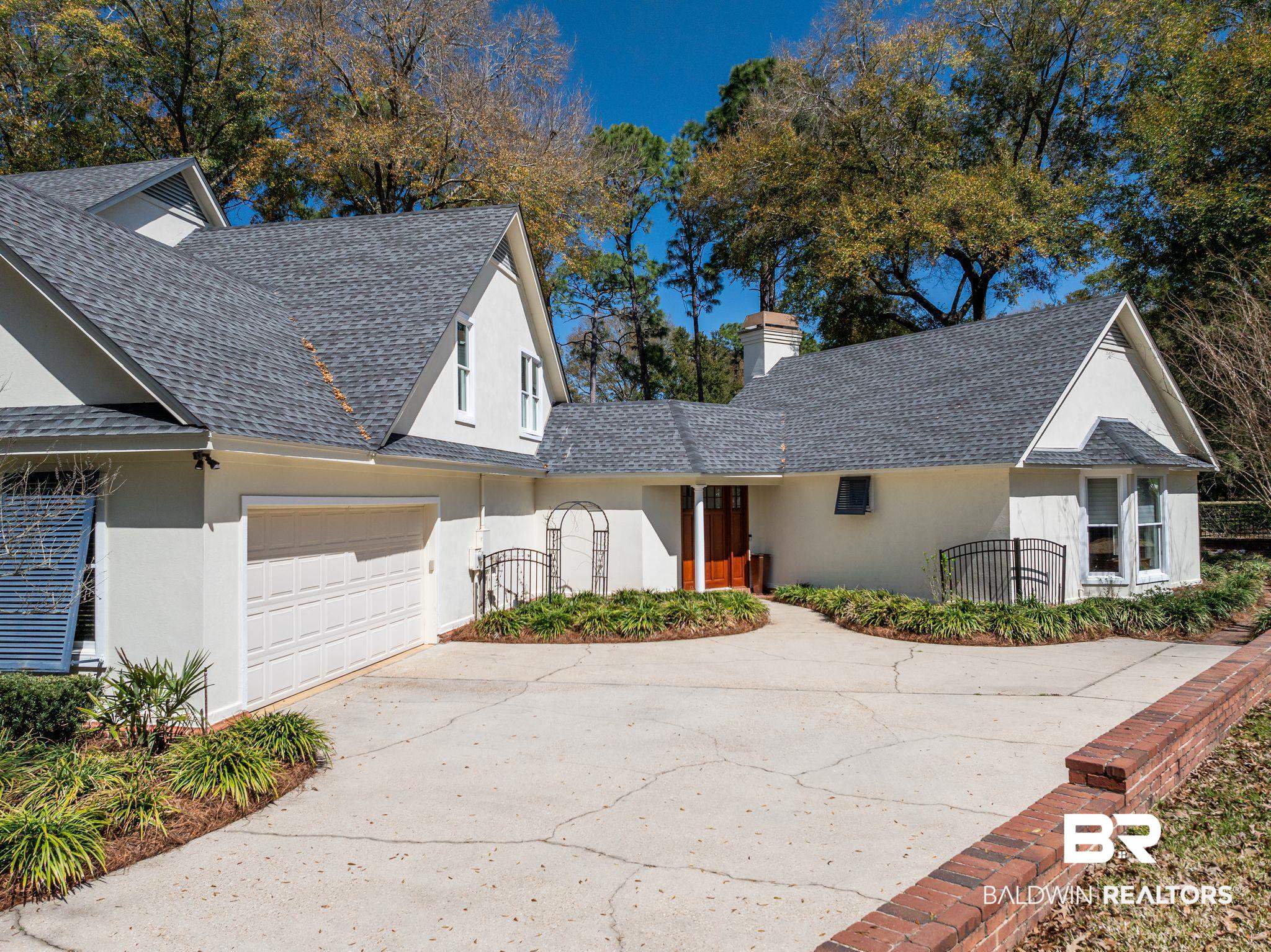 127 Weatherford Court