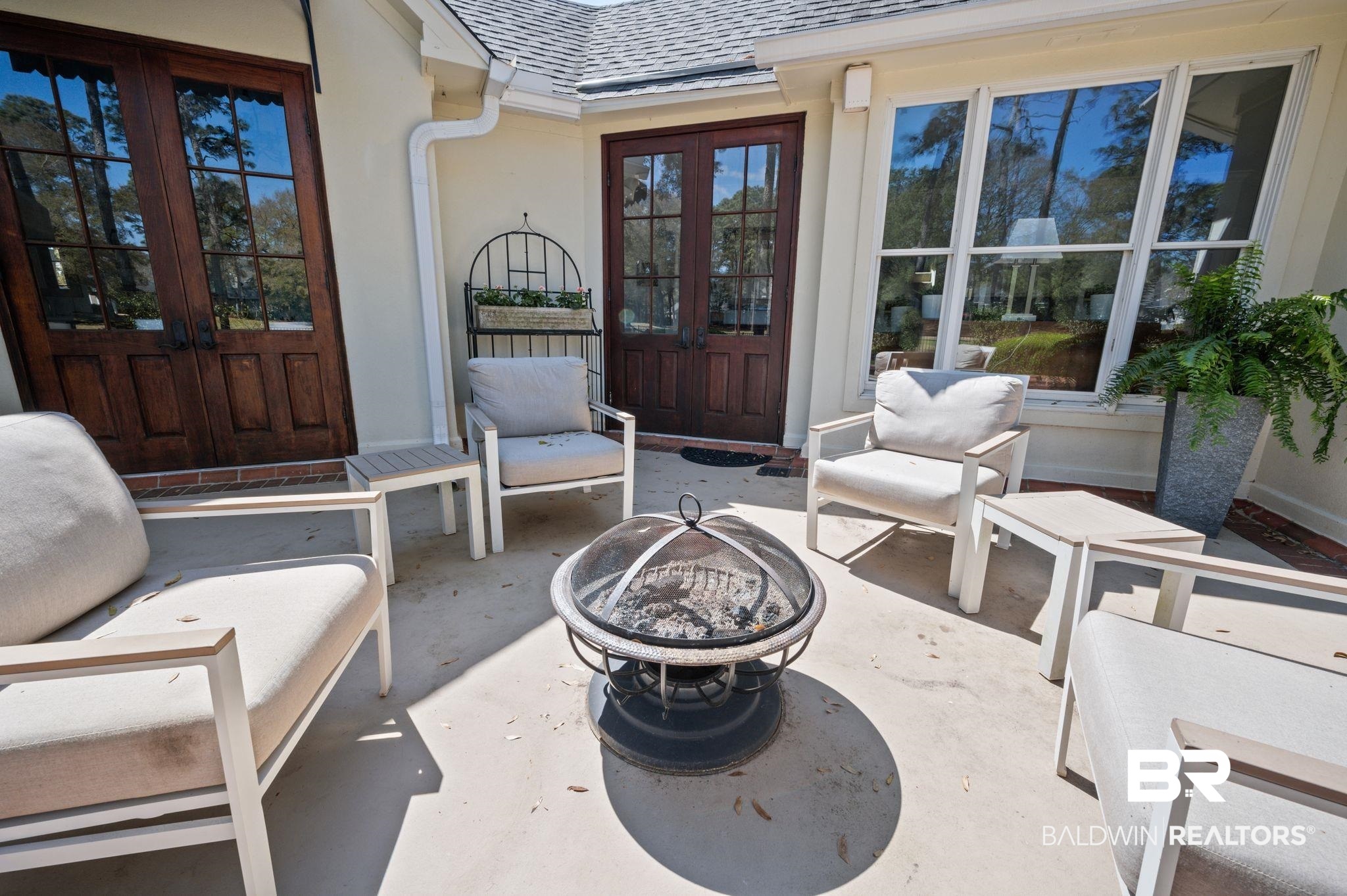 127 Weatherford Court