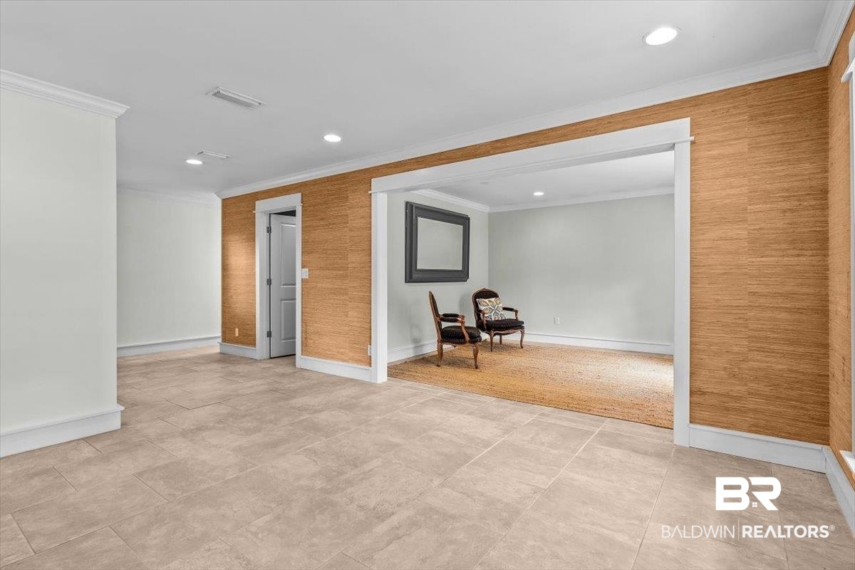 409 Frederick Avenue