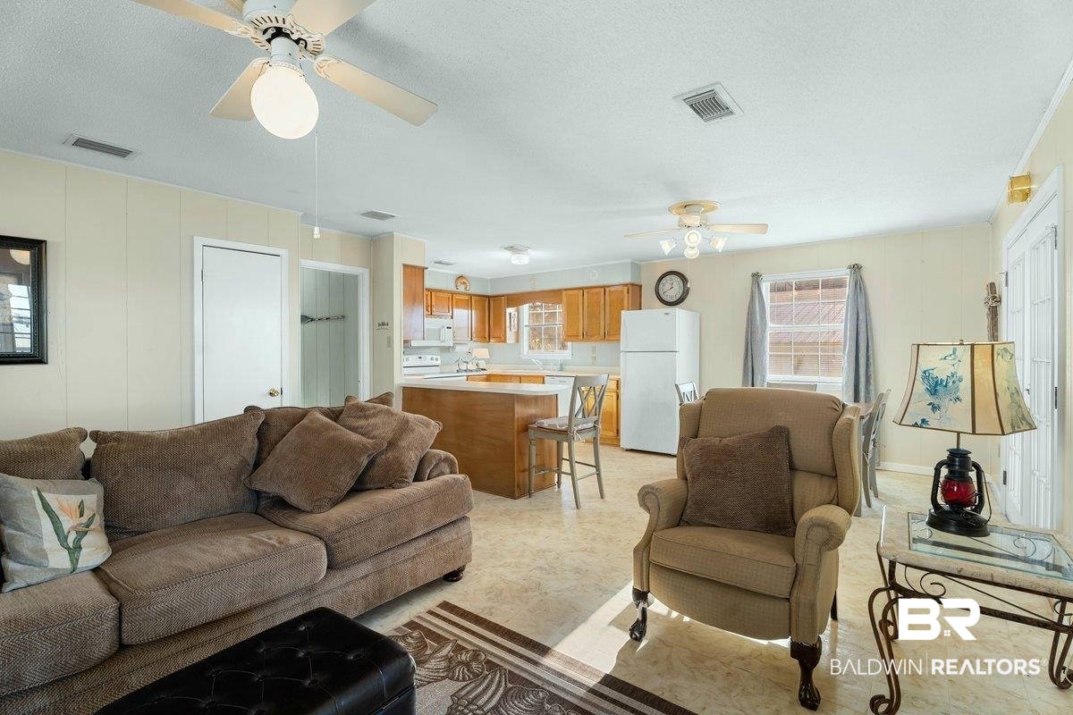 11473 County Road 1