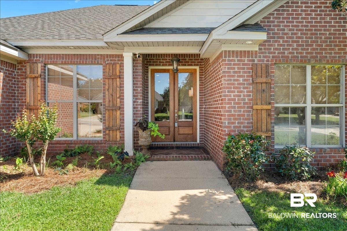 117 Petz Avenue