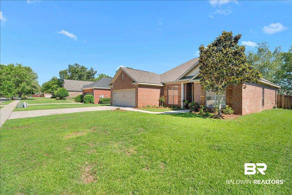 117 Petz Avenue