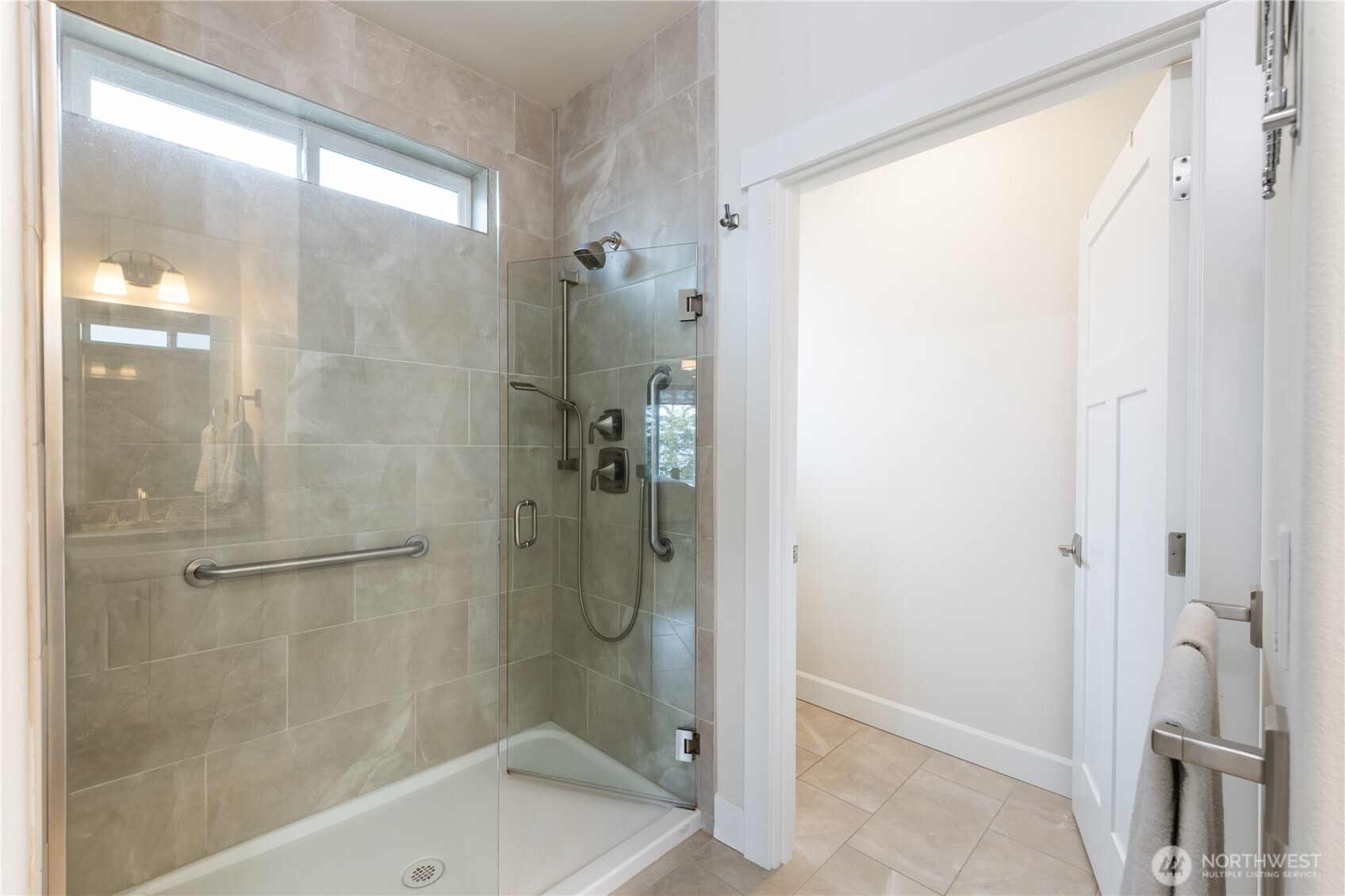 1408 Latitude Circle