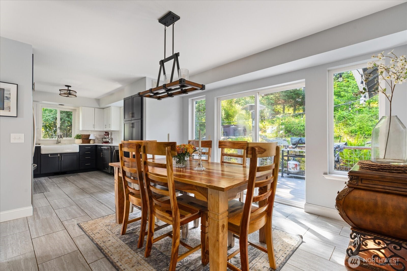 3515 W 7th Place