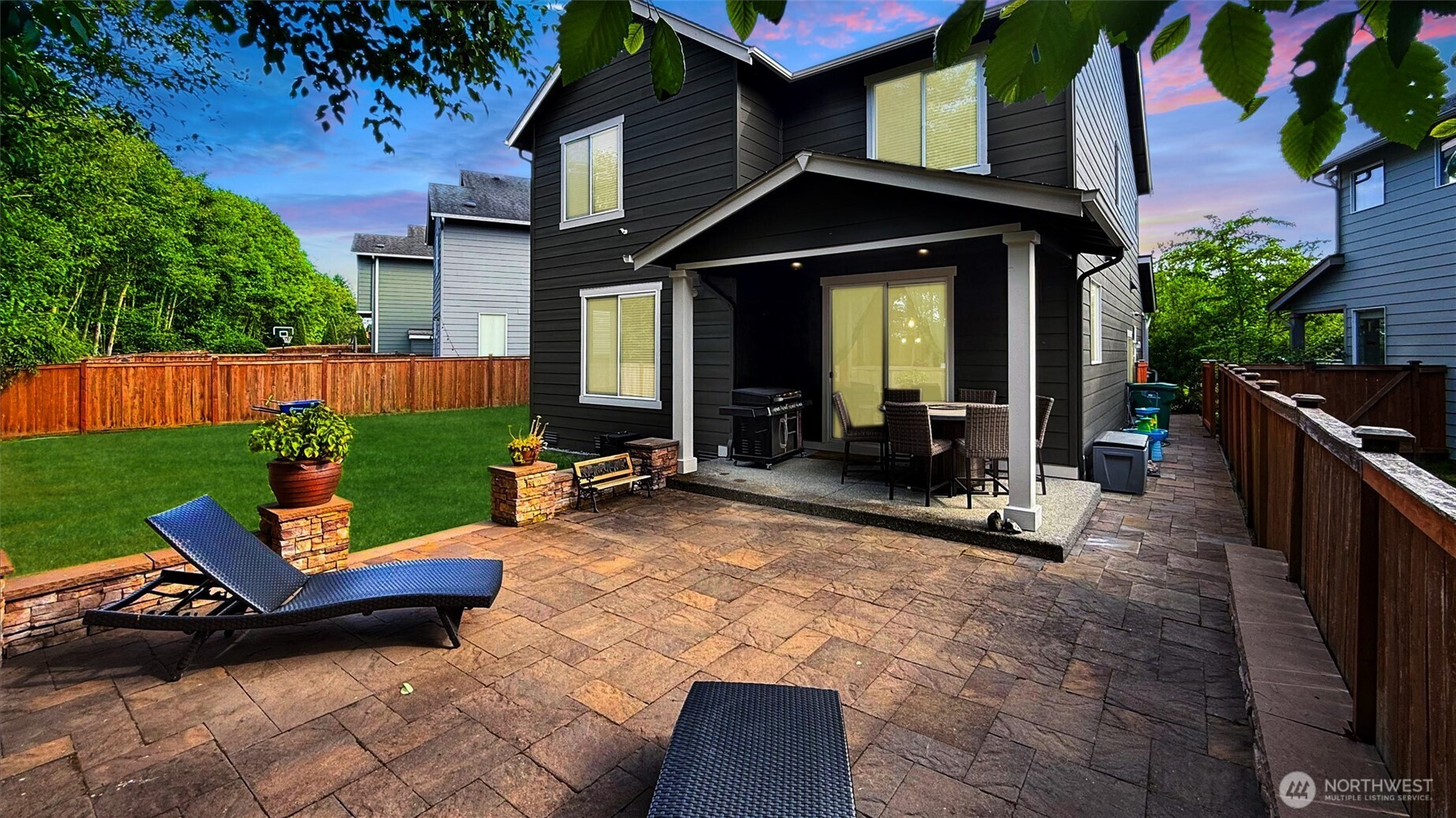 966 Panorama Ridge