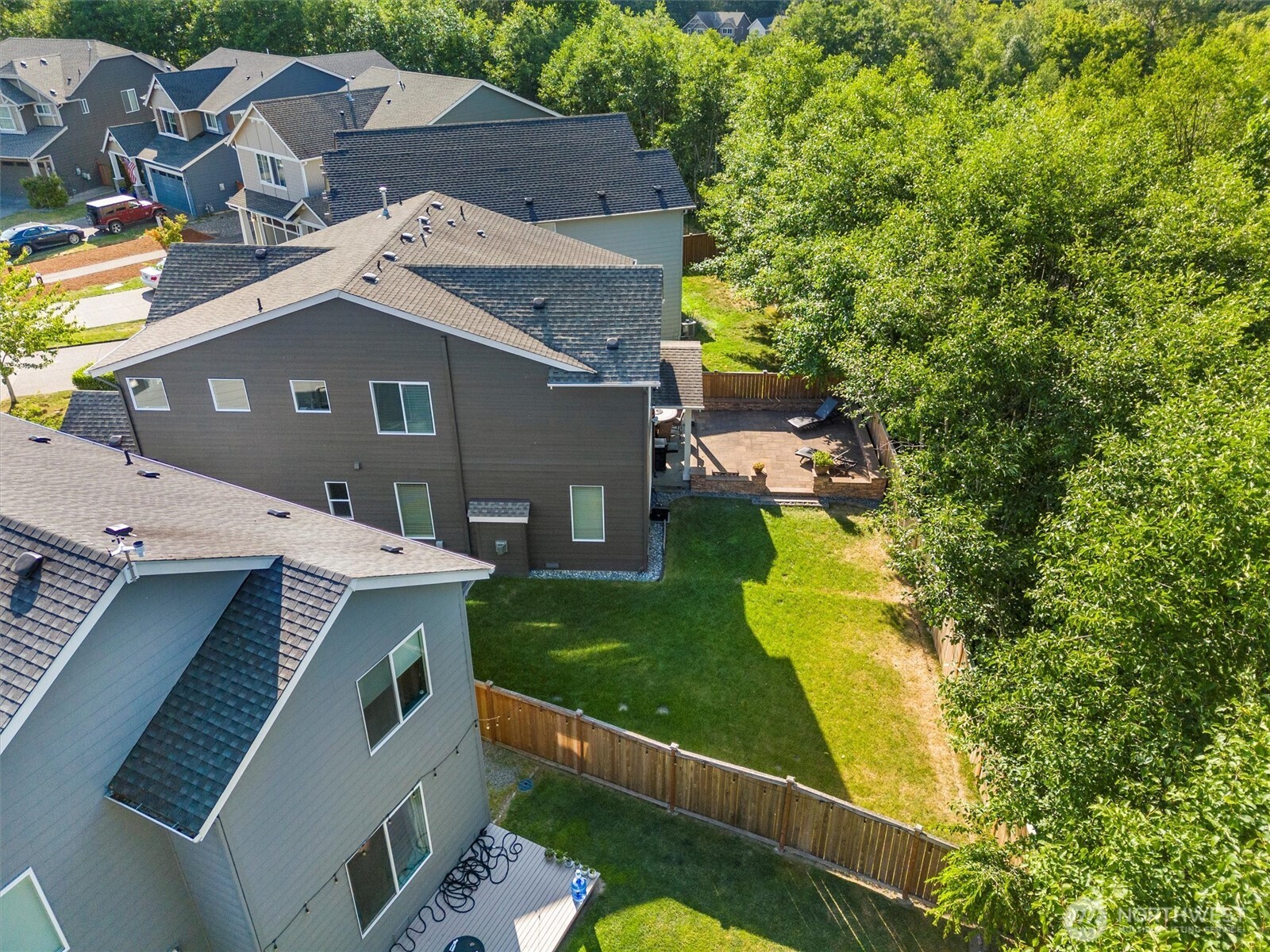 966 Panorama Ridge
