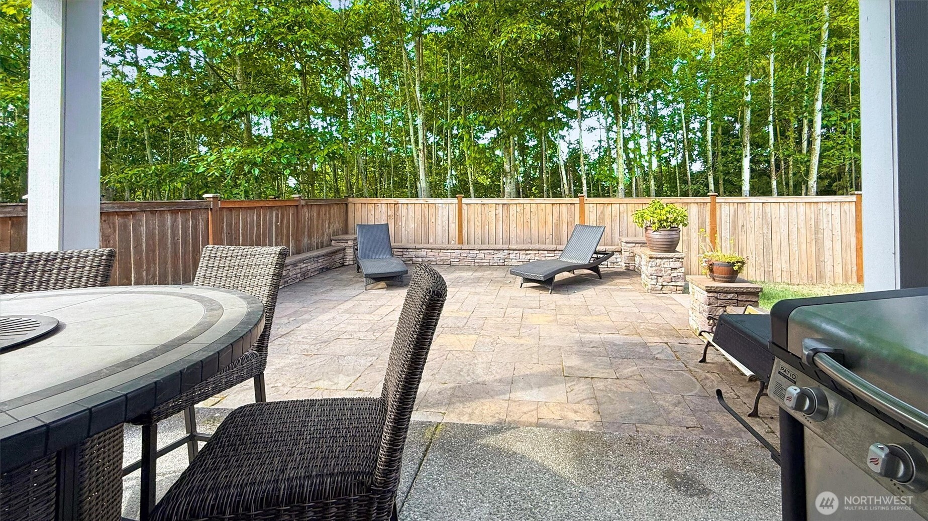 966 Panorama Ridge