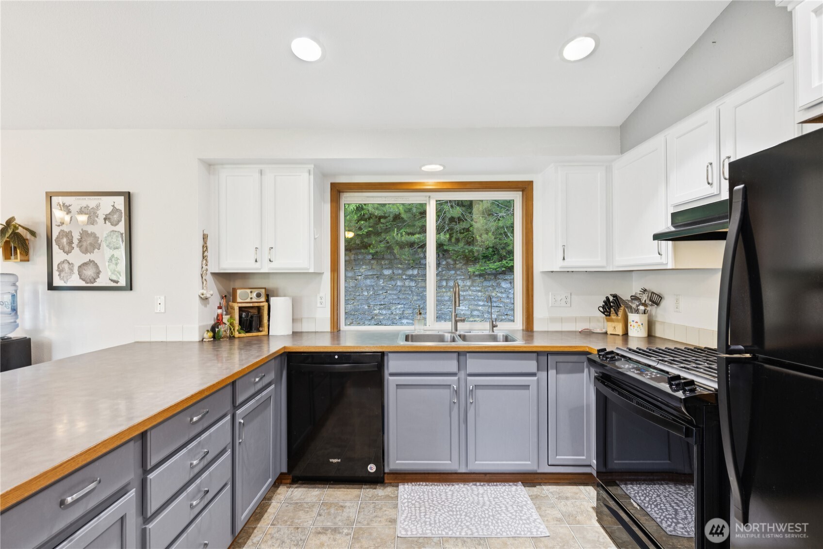 14068 Crater Lake Rd