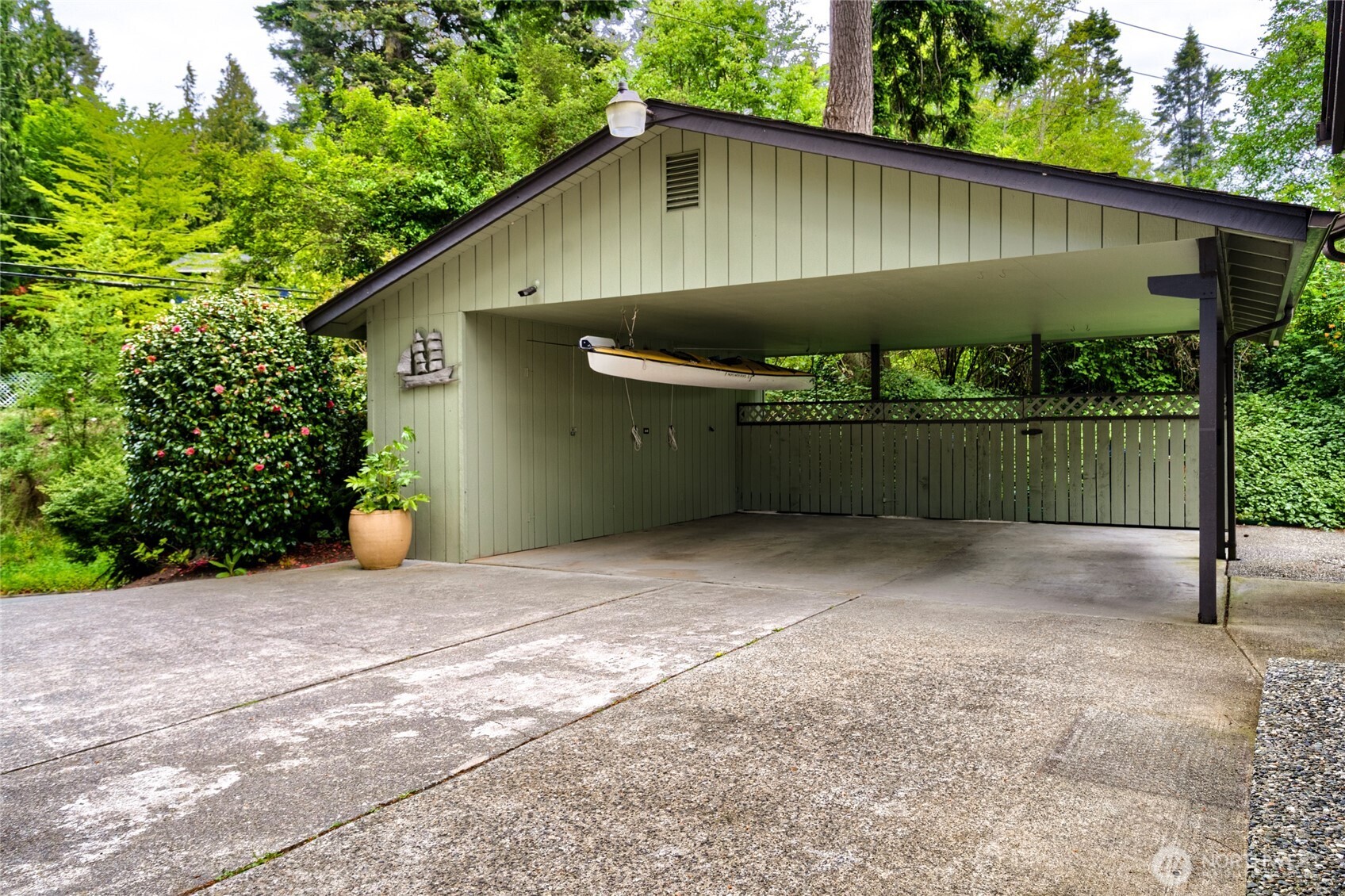 15127 Gibralter Road