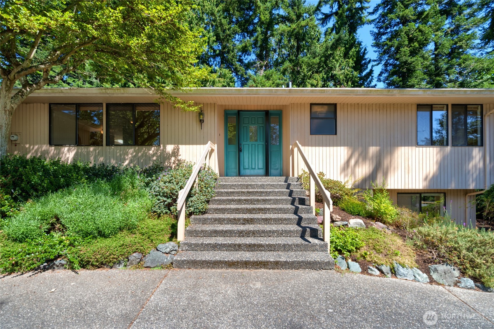 379 Snohomish Drive