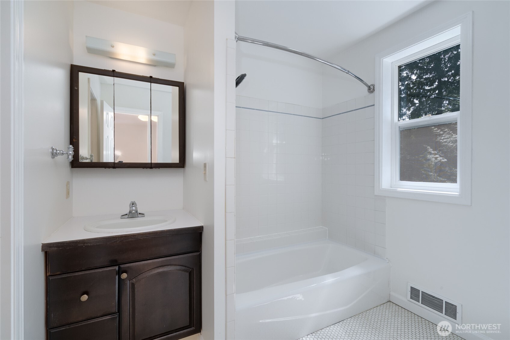 350 Stillaguamish Place