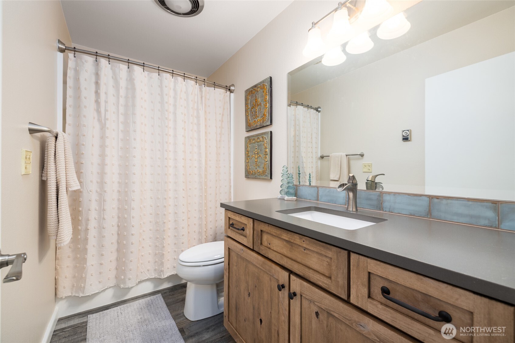 1800 Skyline Way Unit: 306