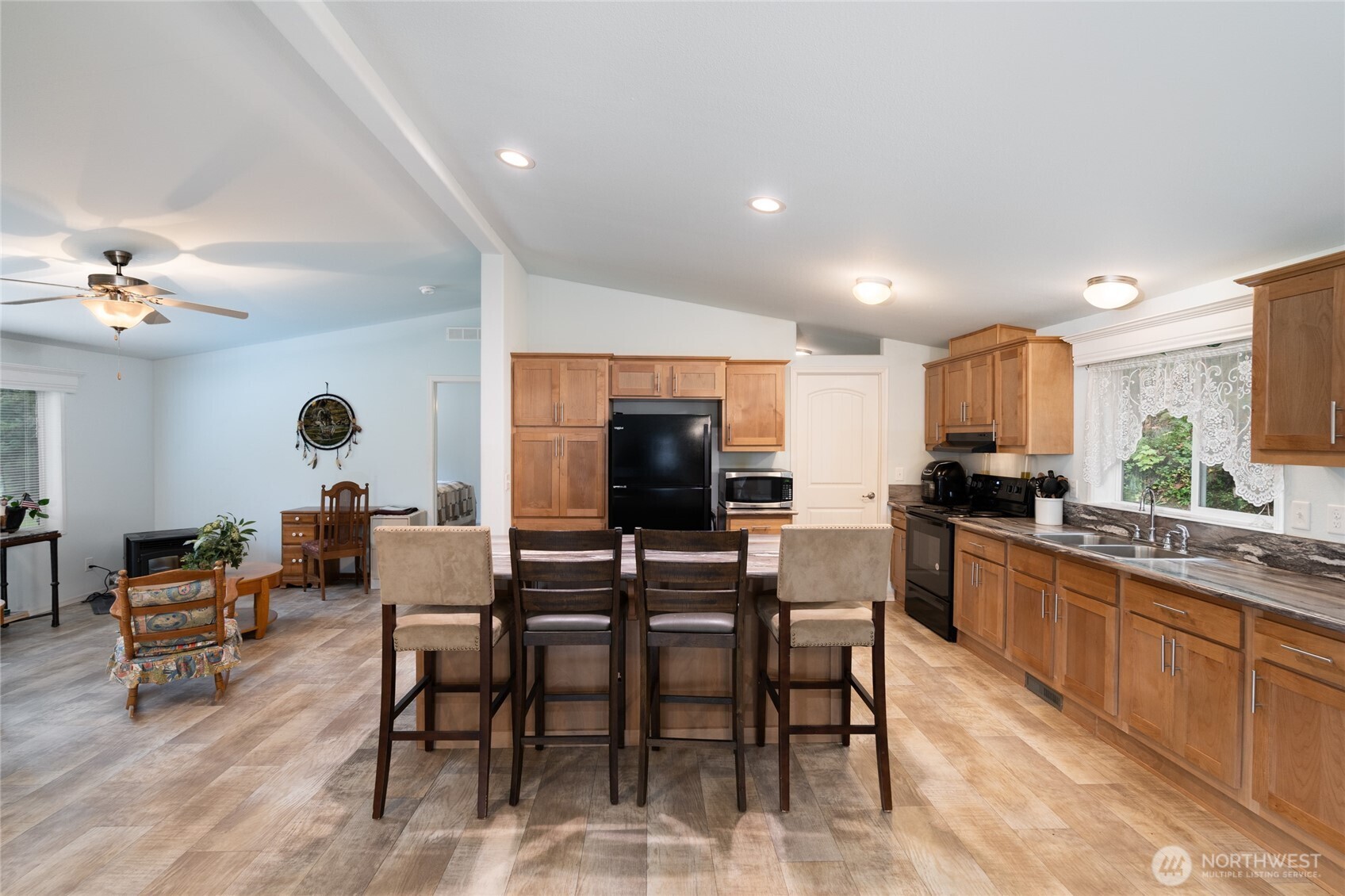 9054 W Pressentin Drive