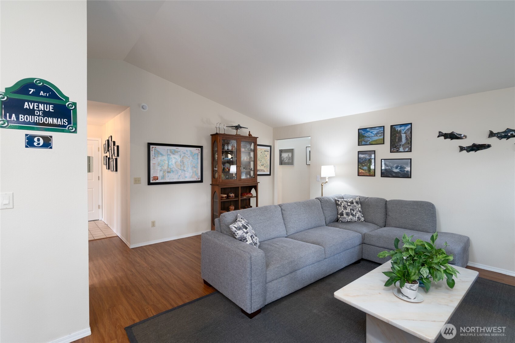 2108 Creekside Circle