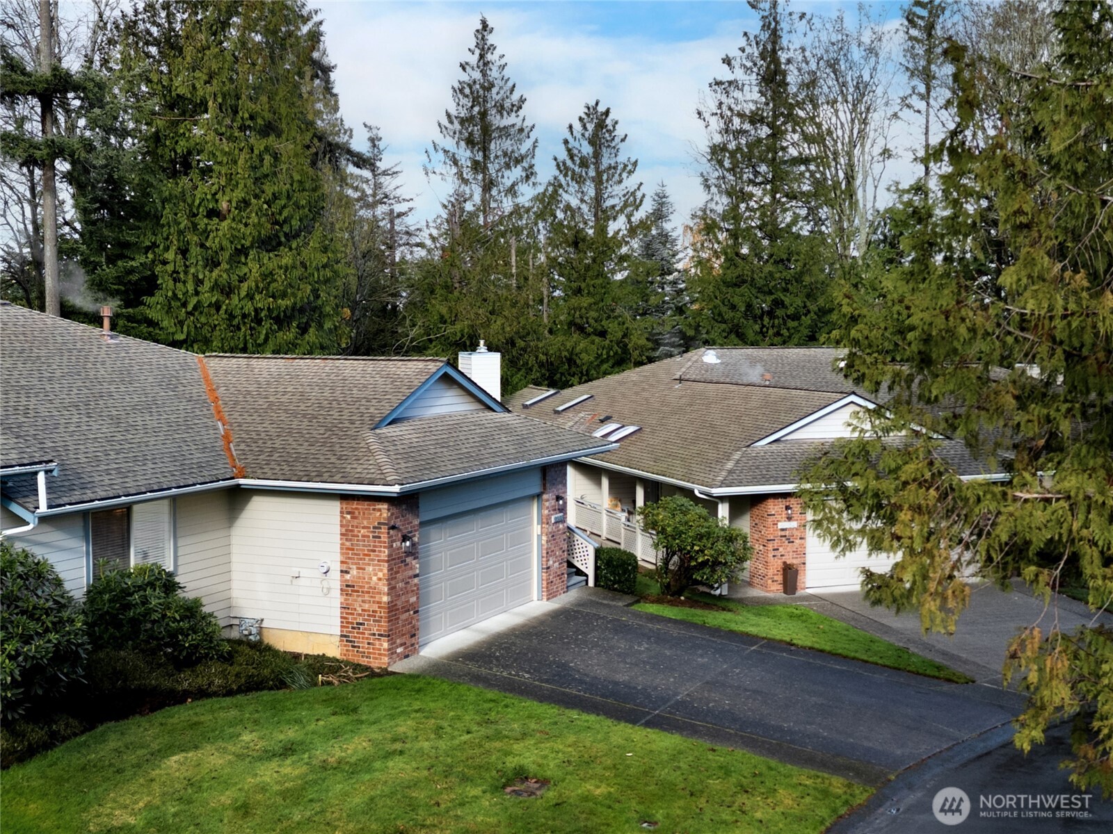 2108 Creekside Circle