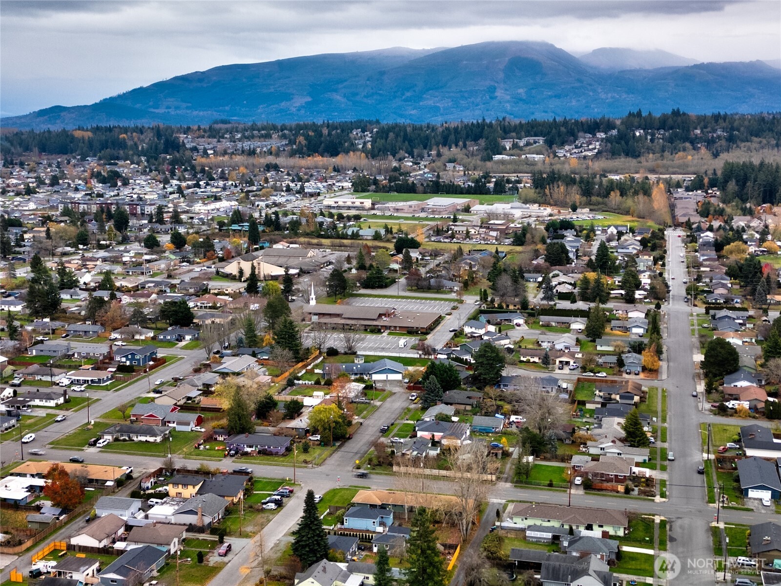 1412 E Berniece Street