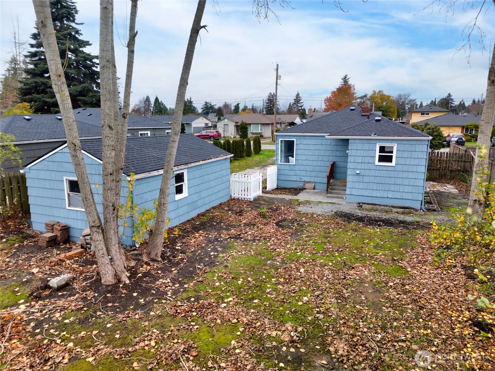 1412 E Berniece Street