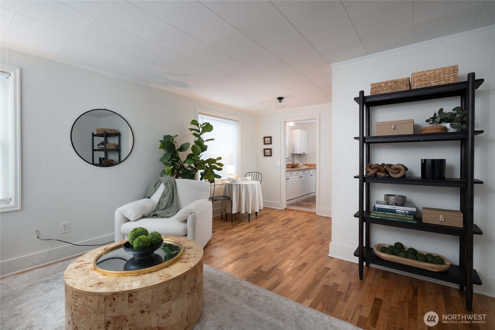 1412 E Berniece Street