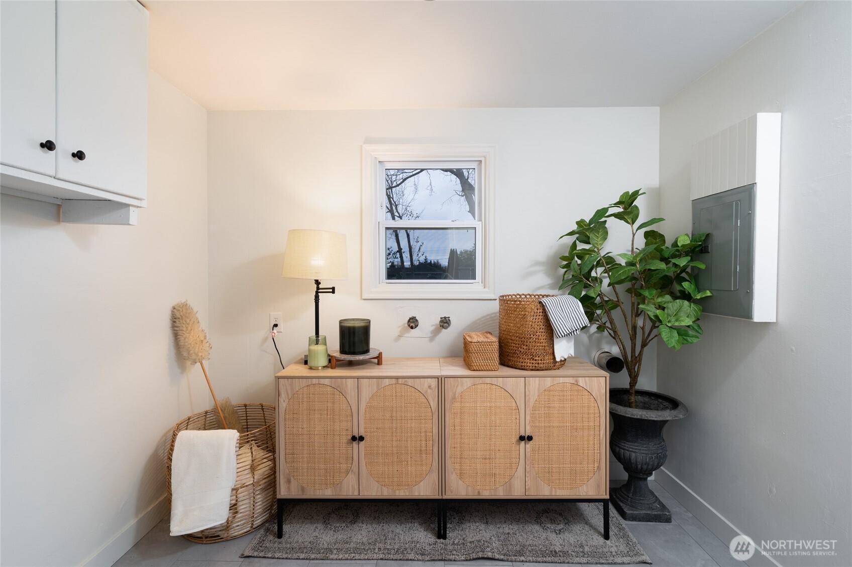 1412 E Berniece Street