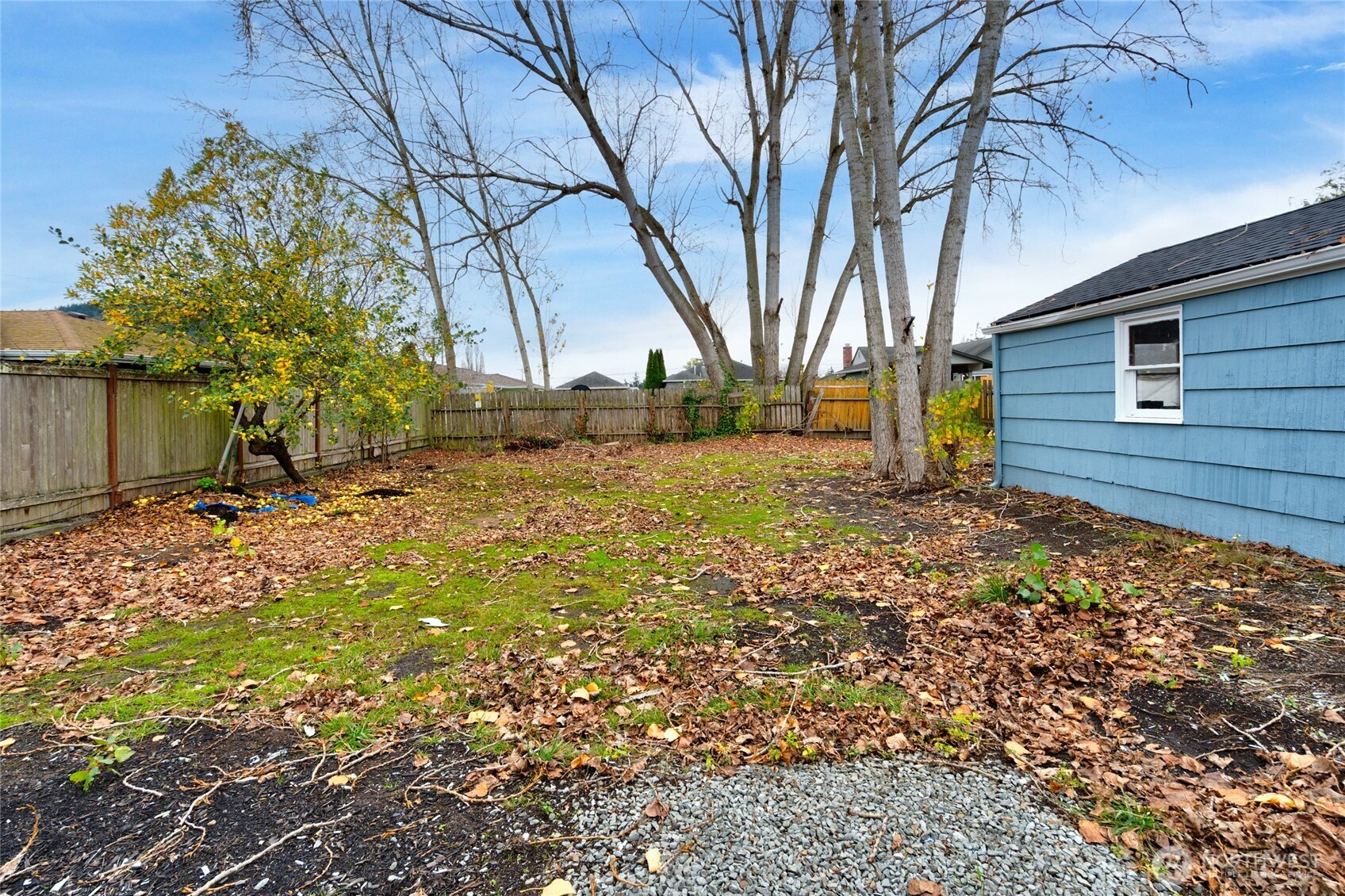 1412 E Berniece Street