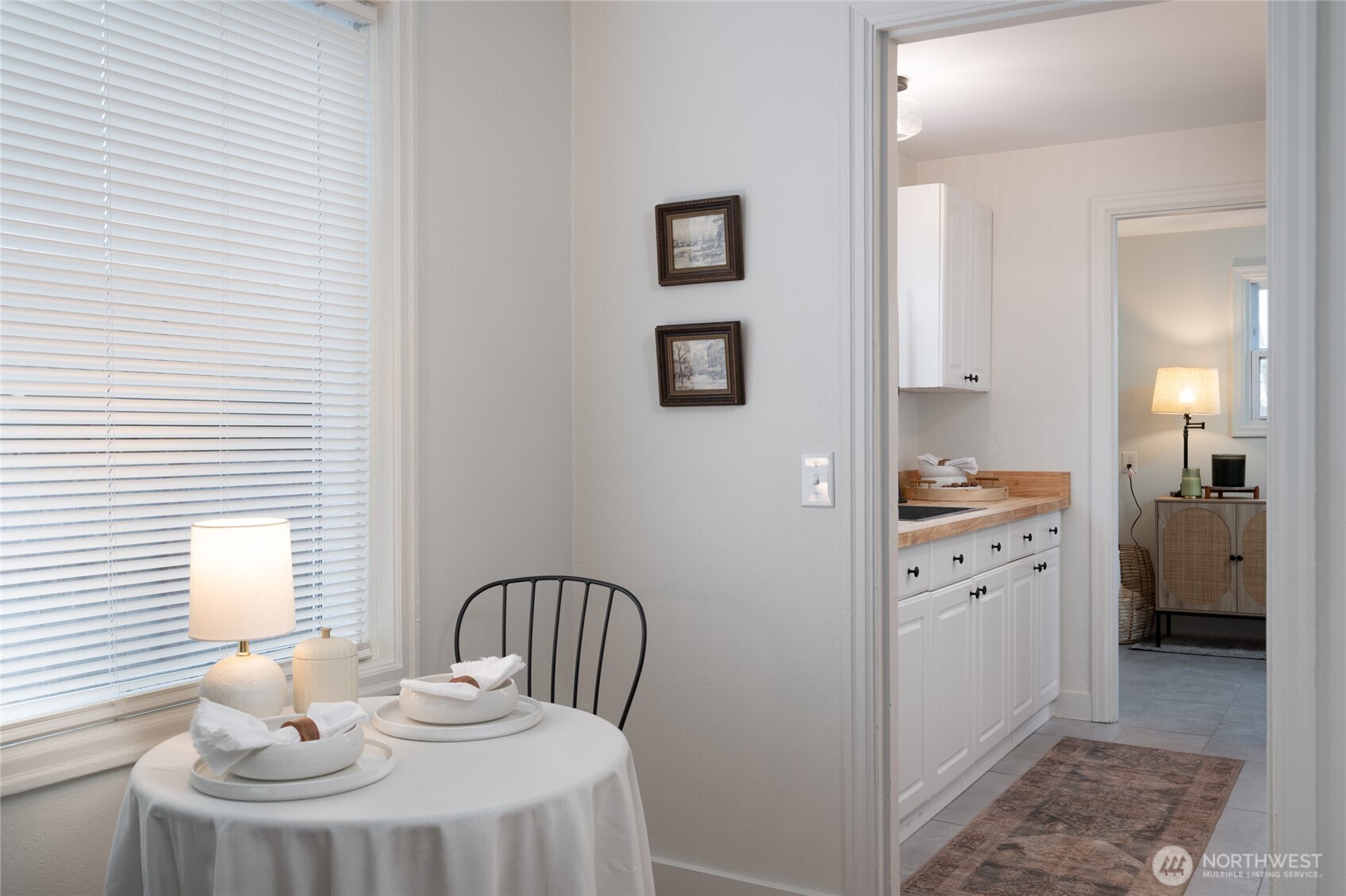 1412 E Berniece Street