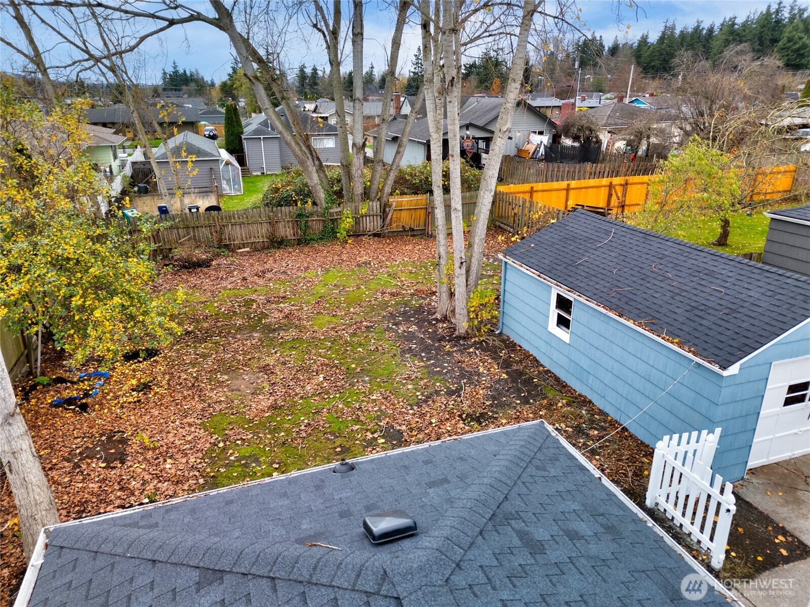 1412 E Berniece Street