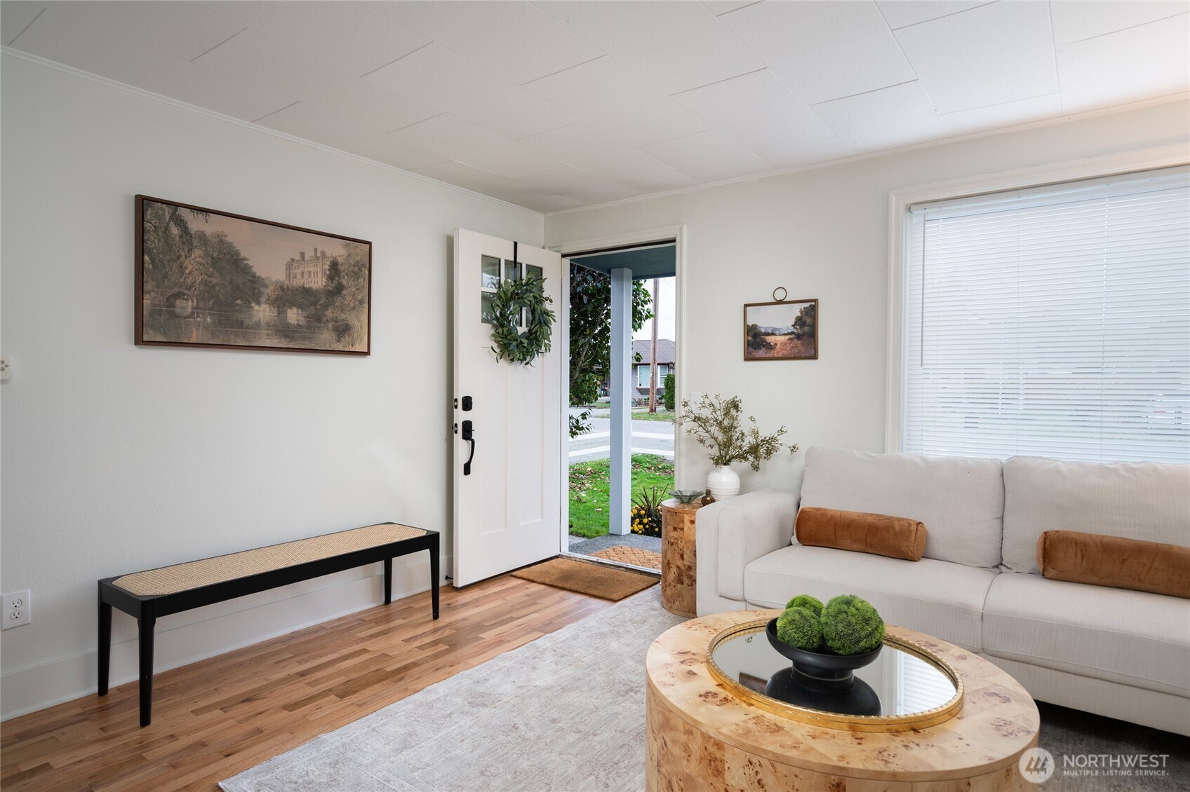 1412 E Berniece Street