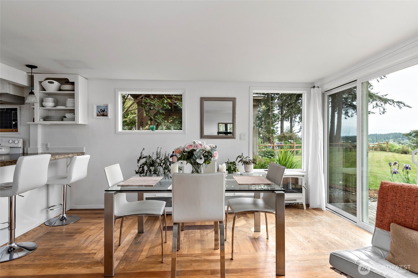 5222 East Harbor Road