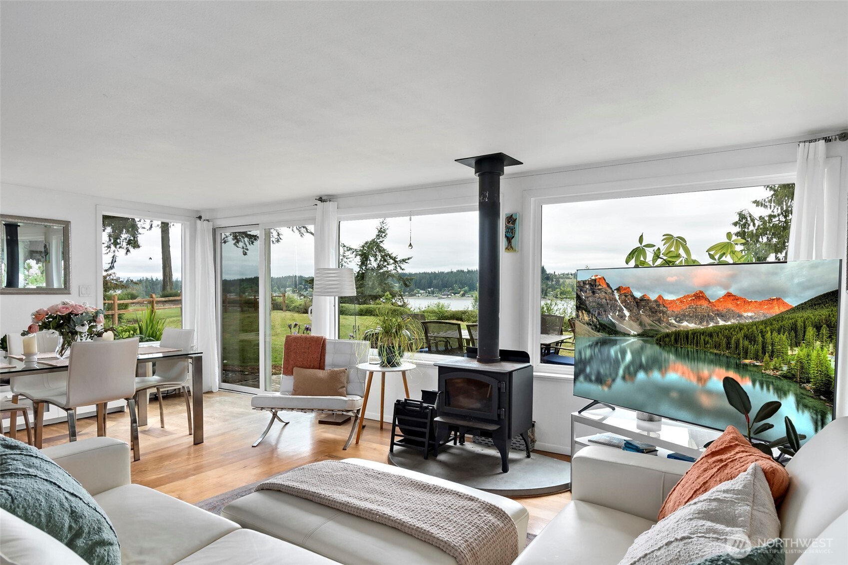 5222 East Harbor Road