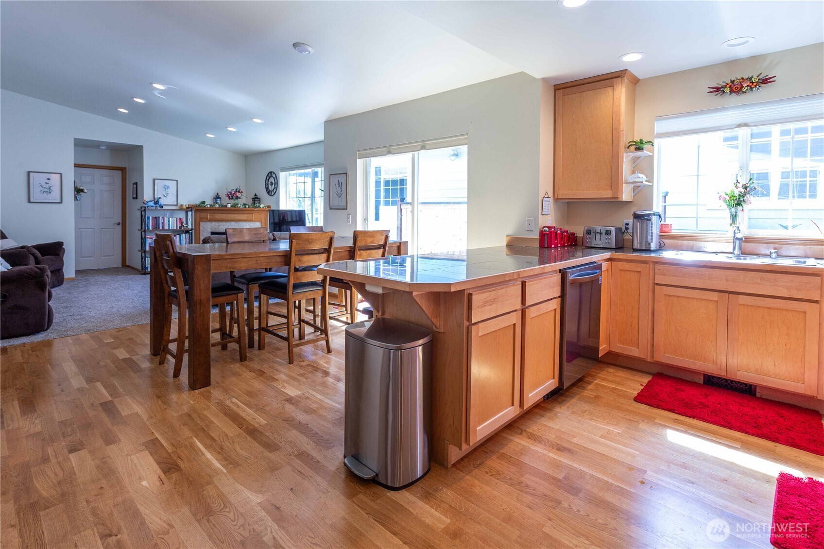 3611 Portage Lane Unit: F2