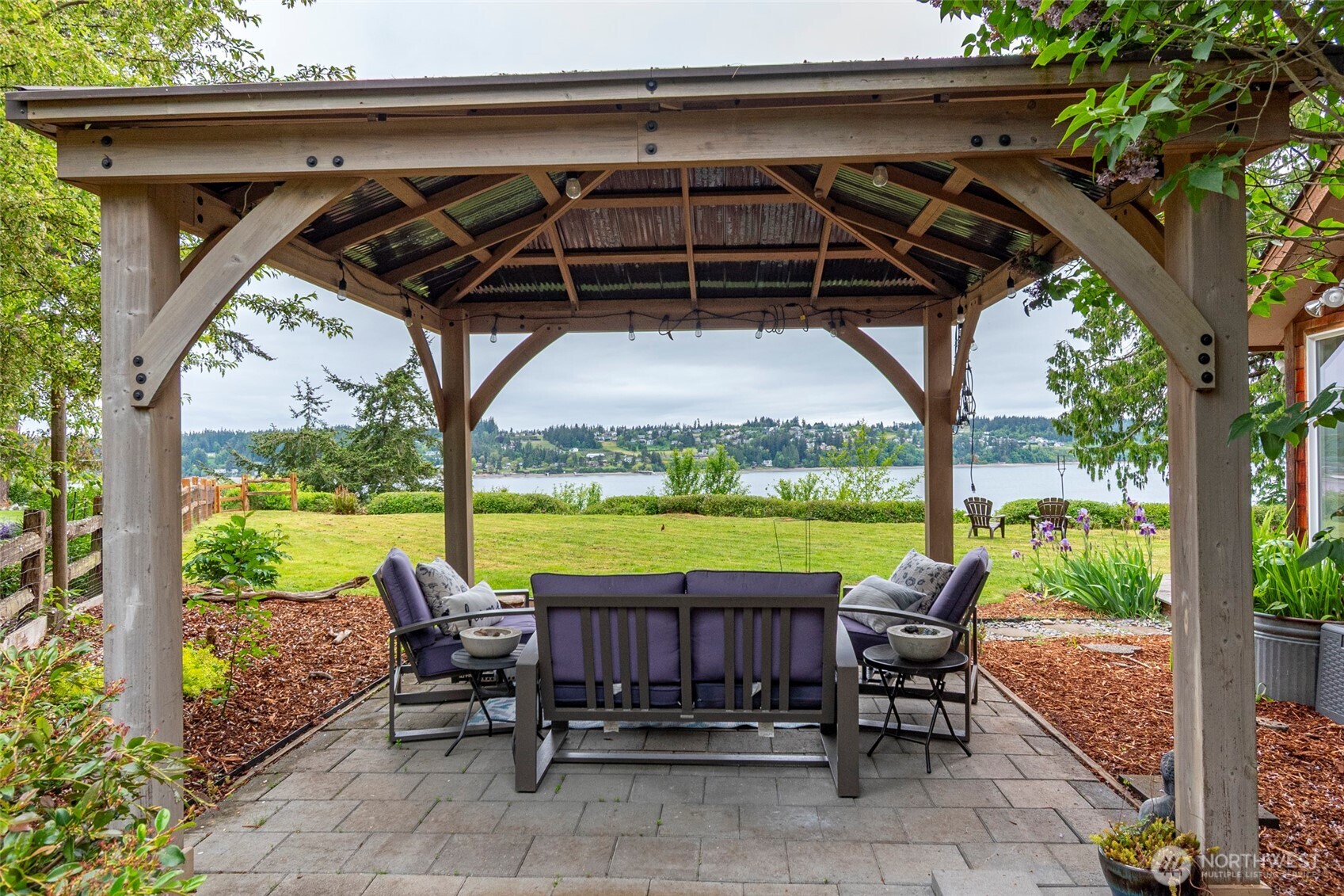 5222 East Harbor Road