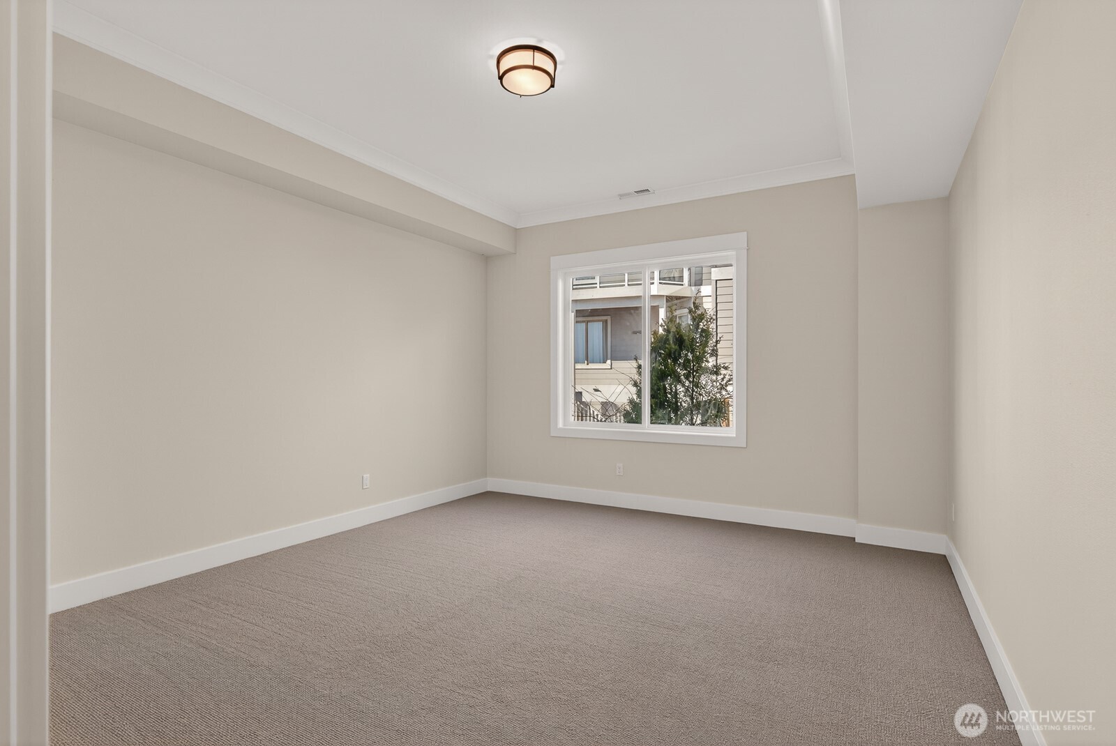 2402 Highland Drive