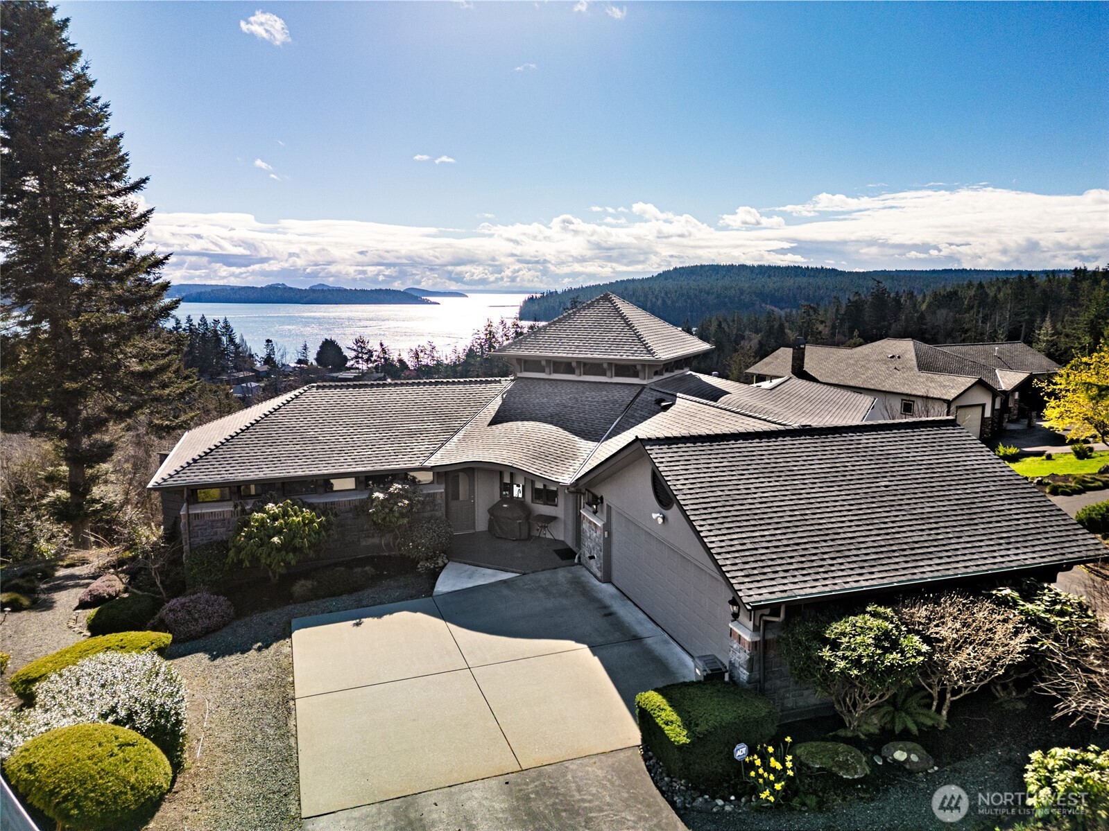15107 Bridgeway Drive