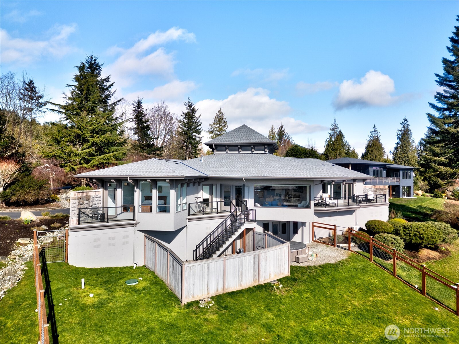 15107 Bridgeway Drive