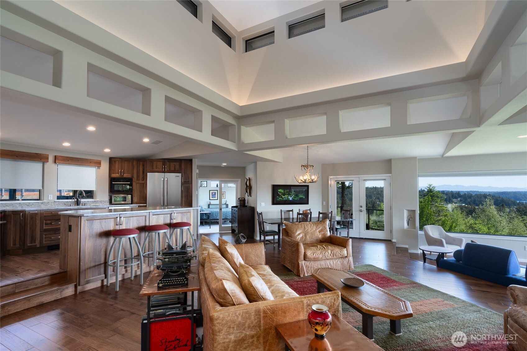 15107 Bridgeway Drive