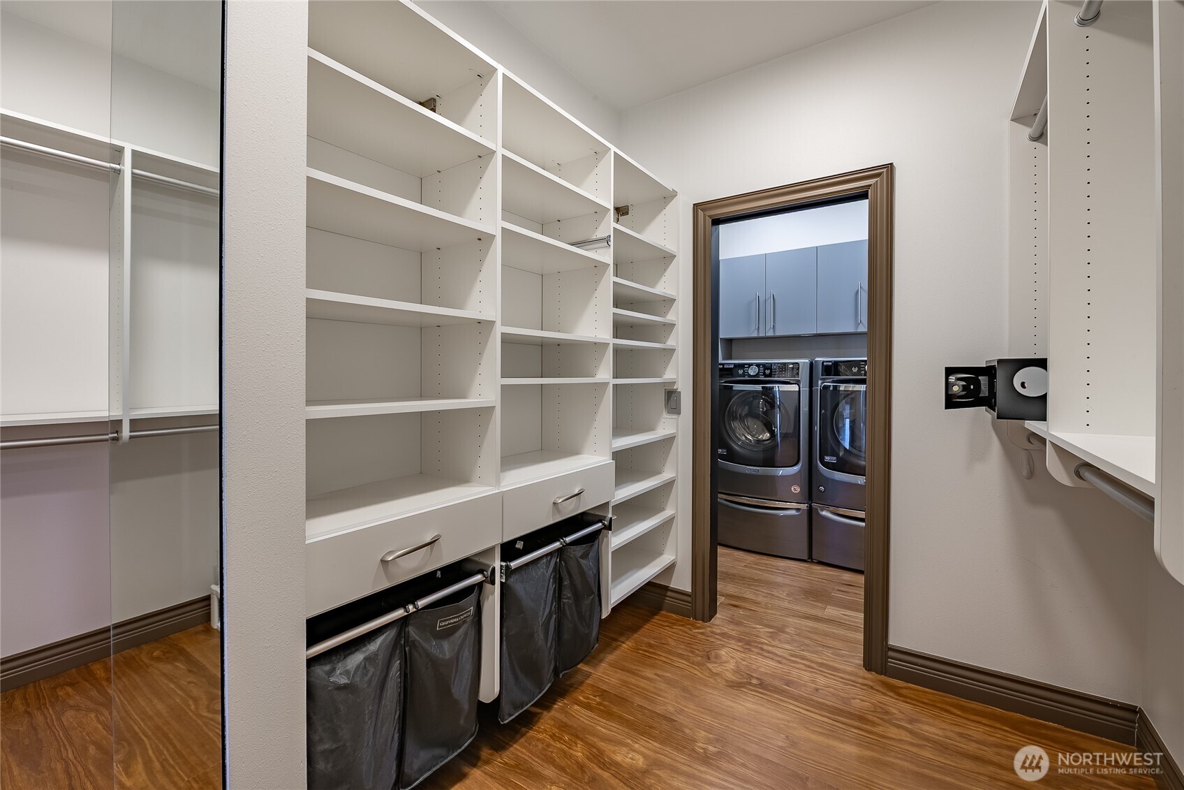 5543 Night Heron Drive