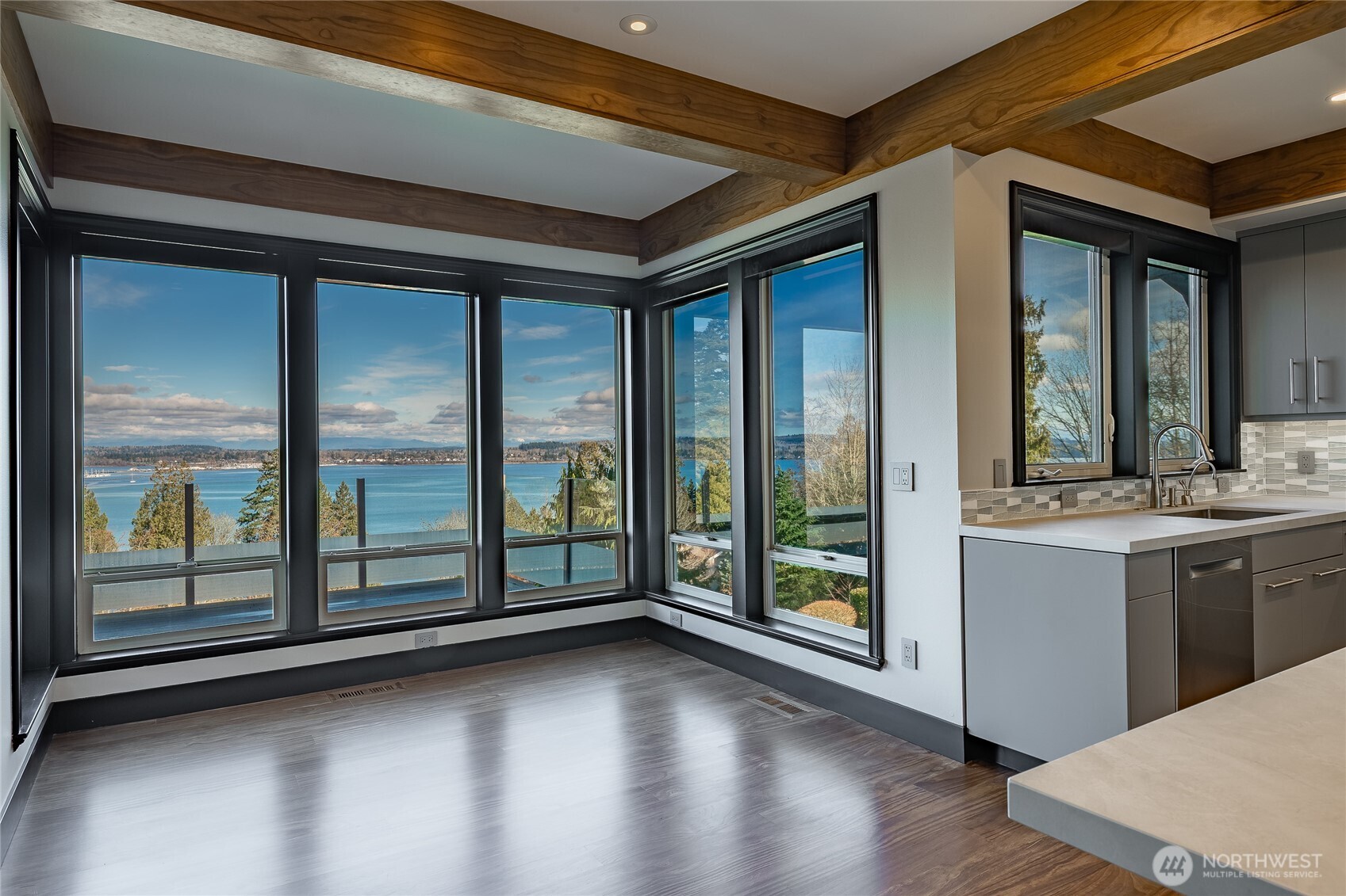 5543 Night Heron Drive