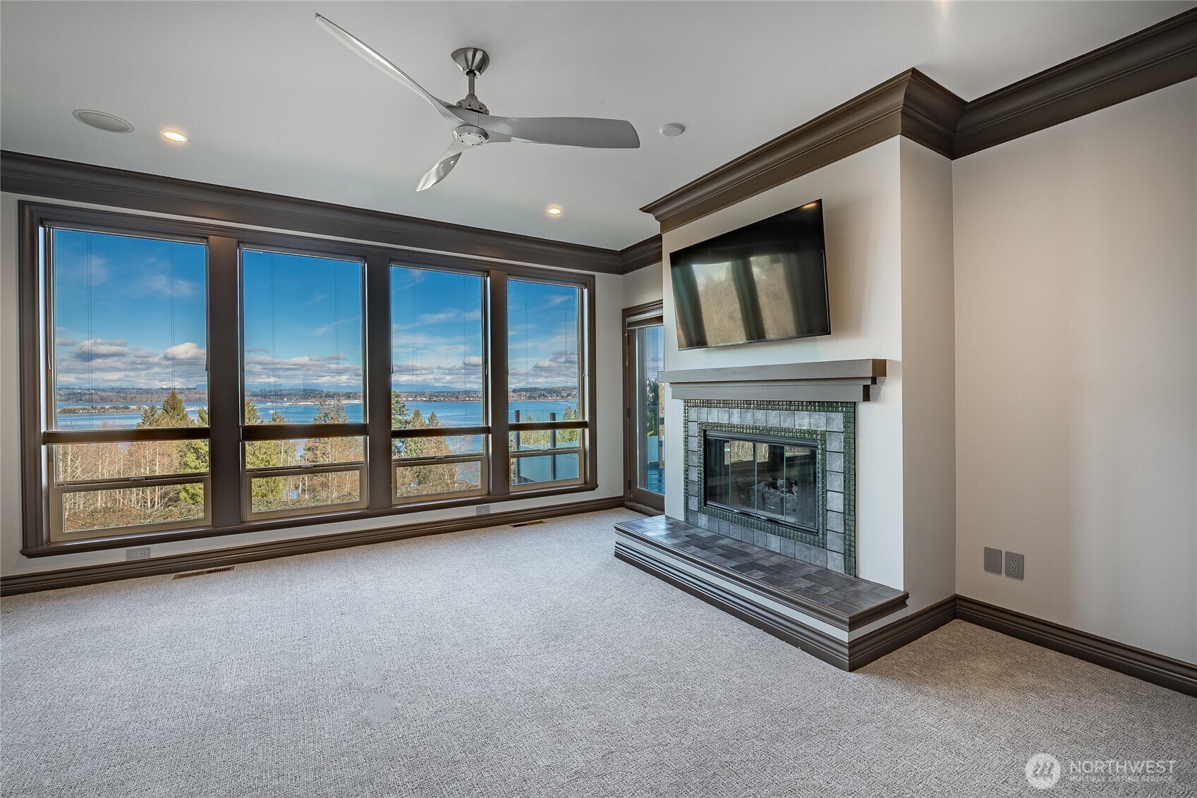 5543 Night Heron Drive